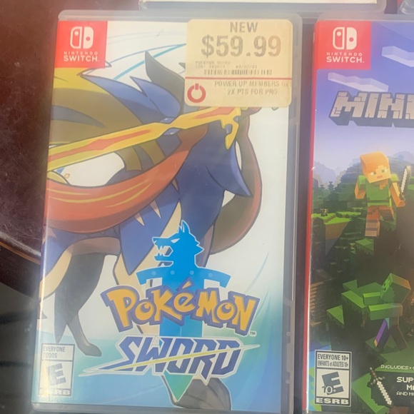 Nintendo Other - Pokemon arceus (case ) and pokemon sword (game and case included )